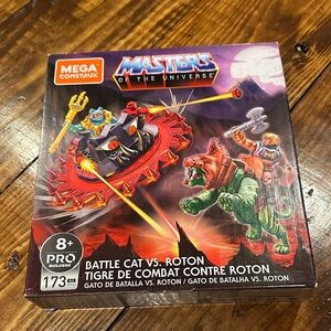 Masters of the Universe Battle Cat vs. Roton Building Set